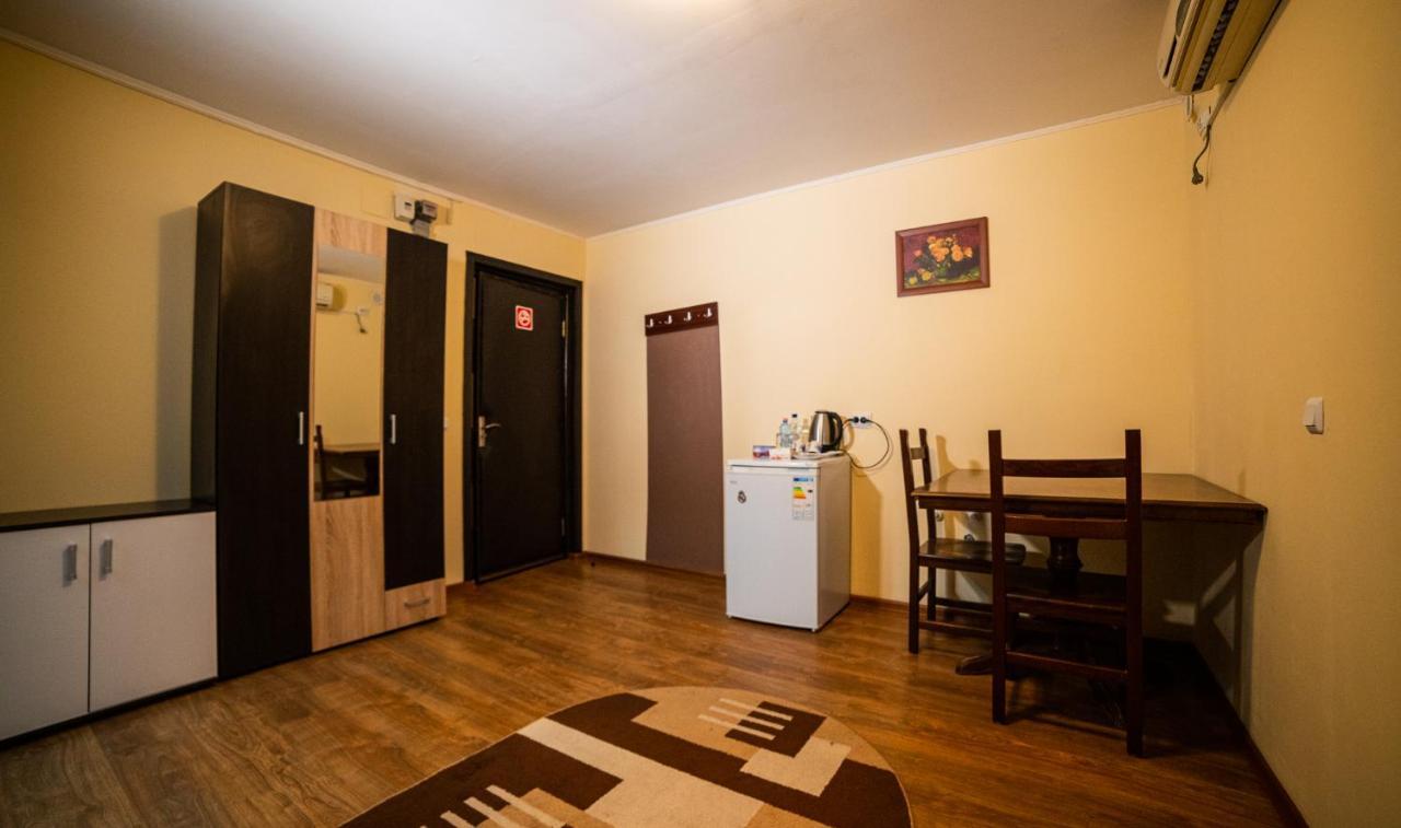 Buget B&B Focşani Exterior foto